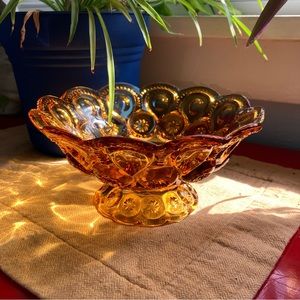 L.E. Smith moon and stars amber glass bowl
